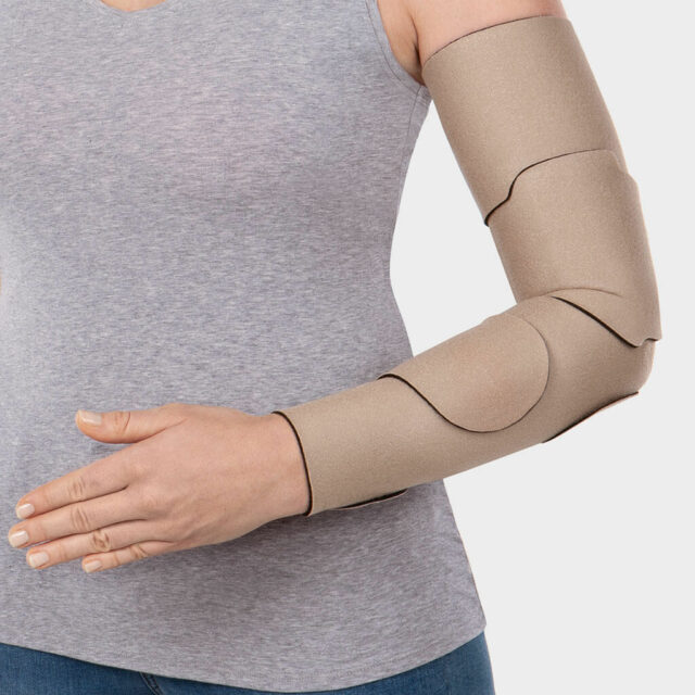 Anwendung des Armsegments beim Compression Wrap