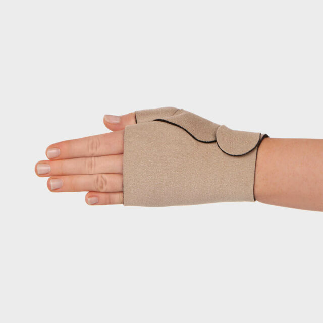 Anwendung des Handsegments beim Compression Wrap